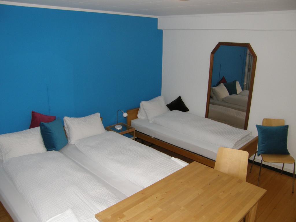 Gastehaus Baumgarten Otel Kehrsiten Oda fotoğraf