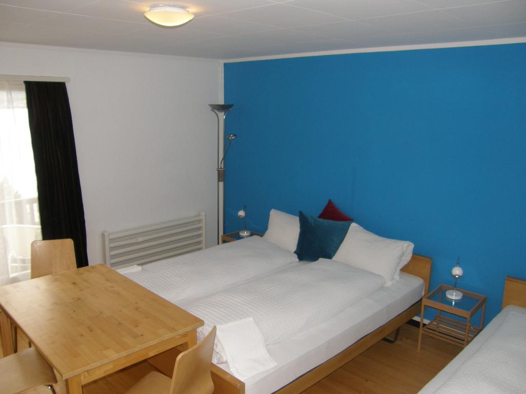 Gastehaus Baumgarten Otel Kehrsiten Oda fotoğraf